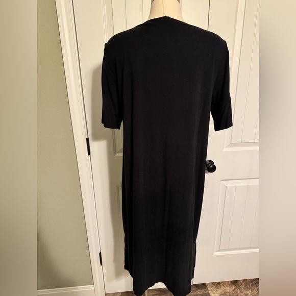 Eileen Fisher Medium mid length short sleeve black dresss - Picture 4 of 8